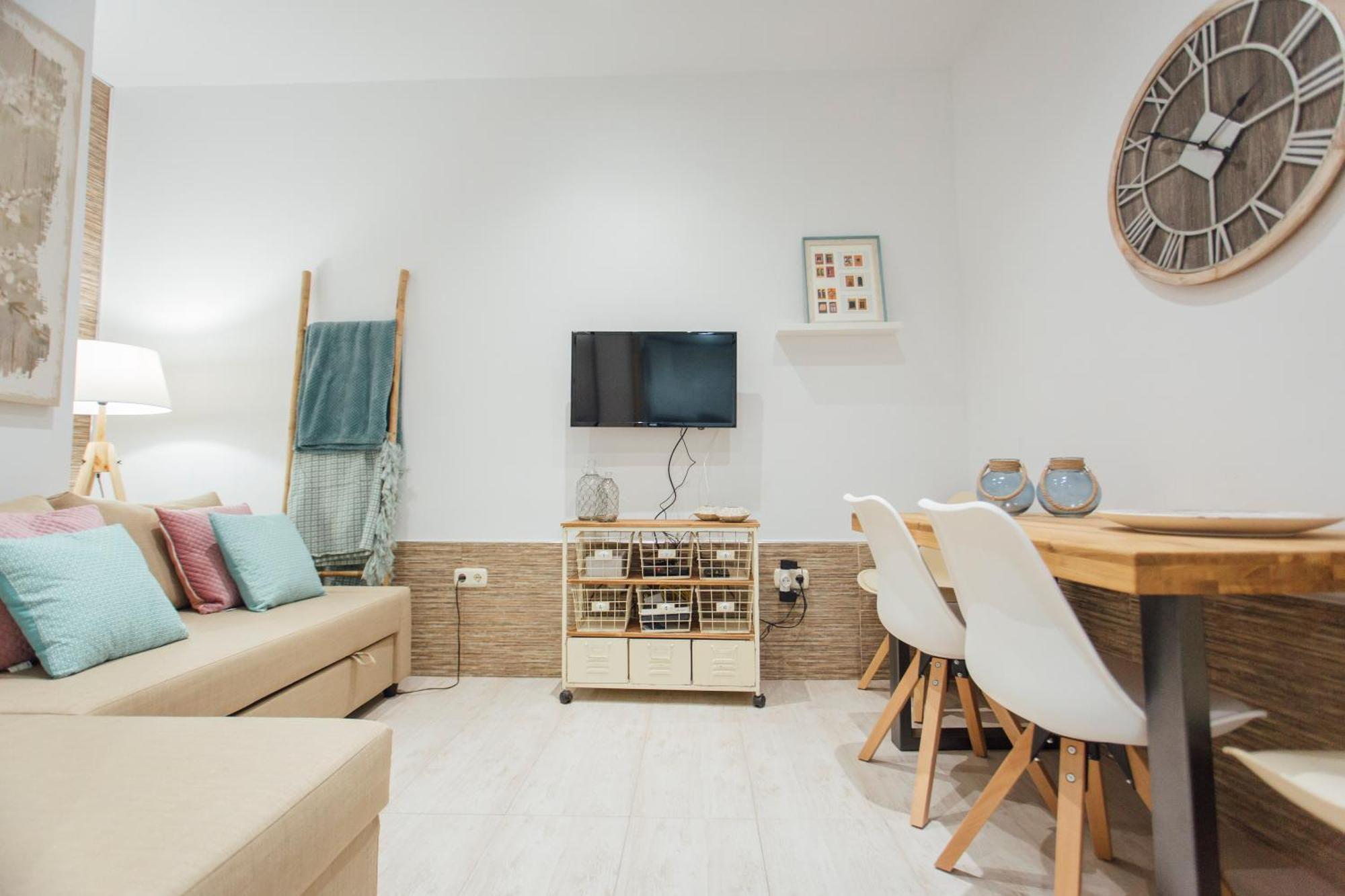 Beautiful And Cozy- 1Bd 1Bth- Arenal Center Apartment Seville Ngoại thất bức ảnh