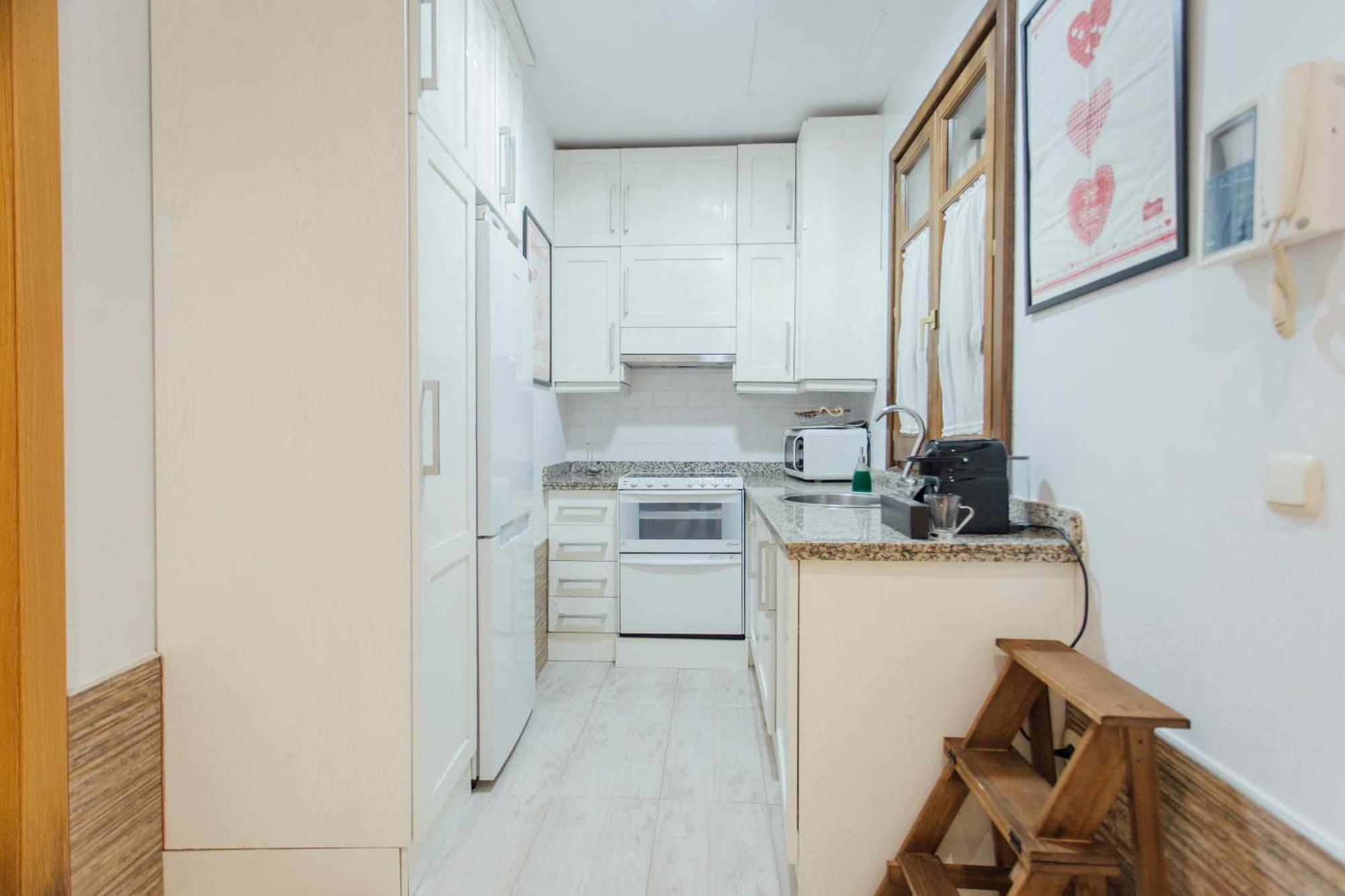 Beautiful And Cozy- 1Bd 1Bth- Arenal Center Apartment Seville Ngoại thất bức ảnh