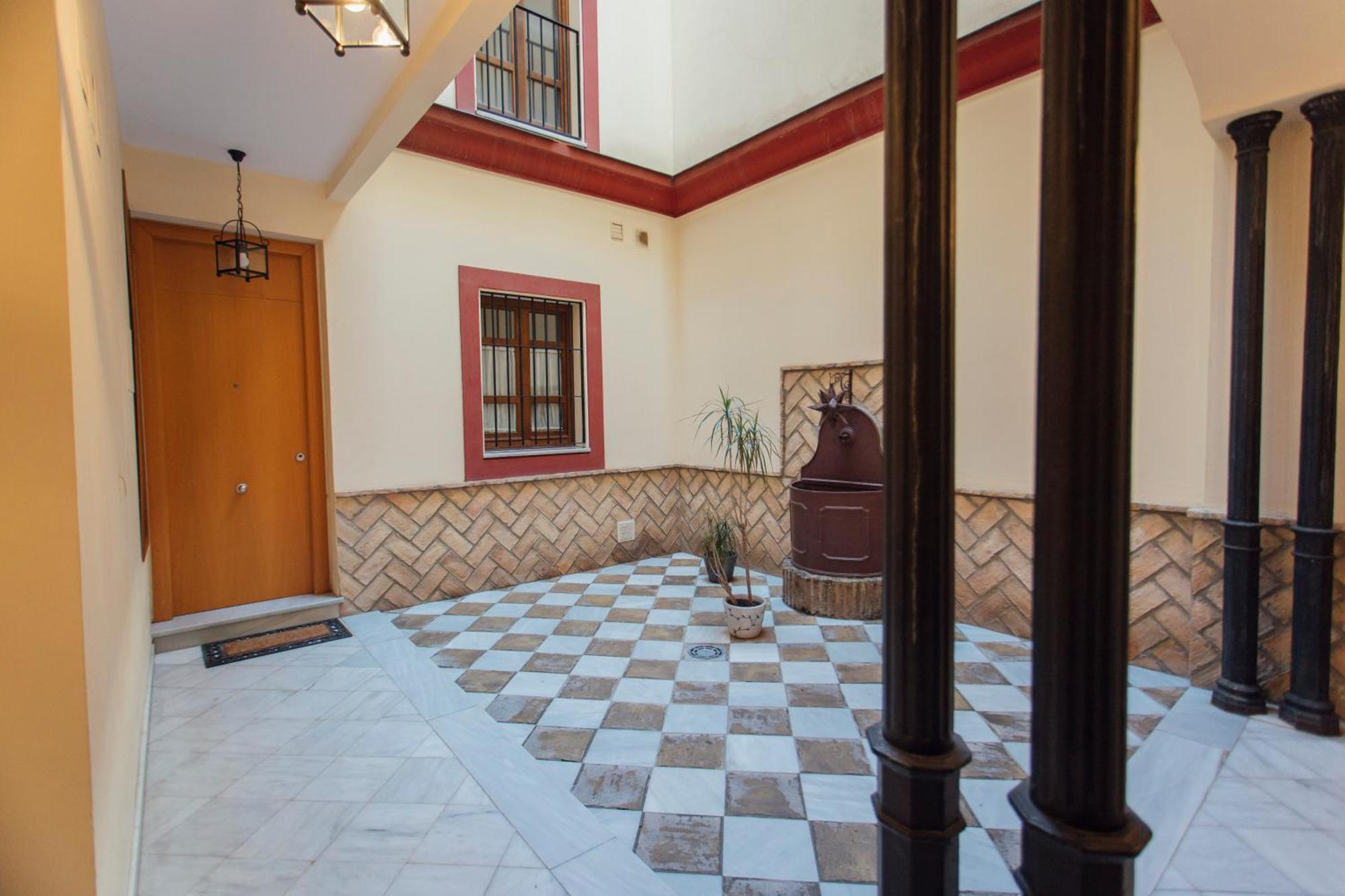 Beautiful And Cozy- 1Bd 1Bth- Arenal Center Apartment Seville Ngoại thất bức ảnh